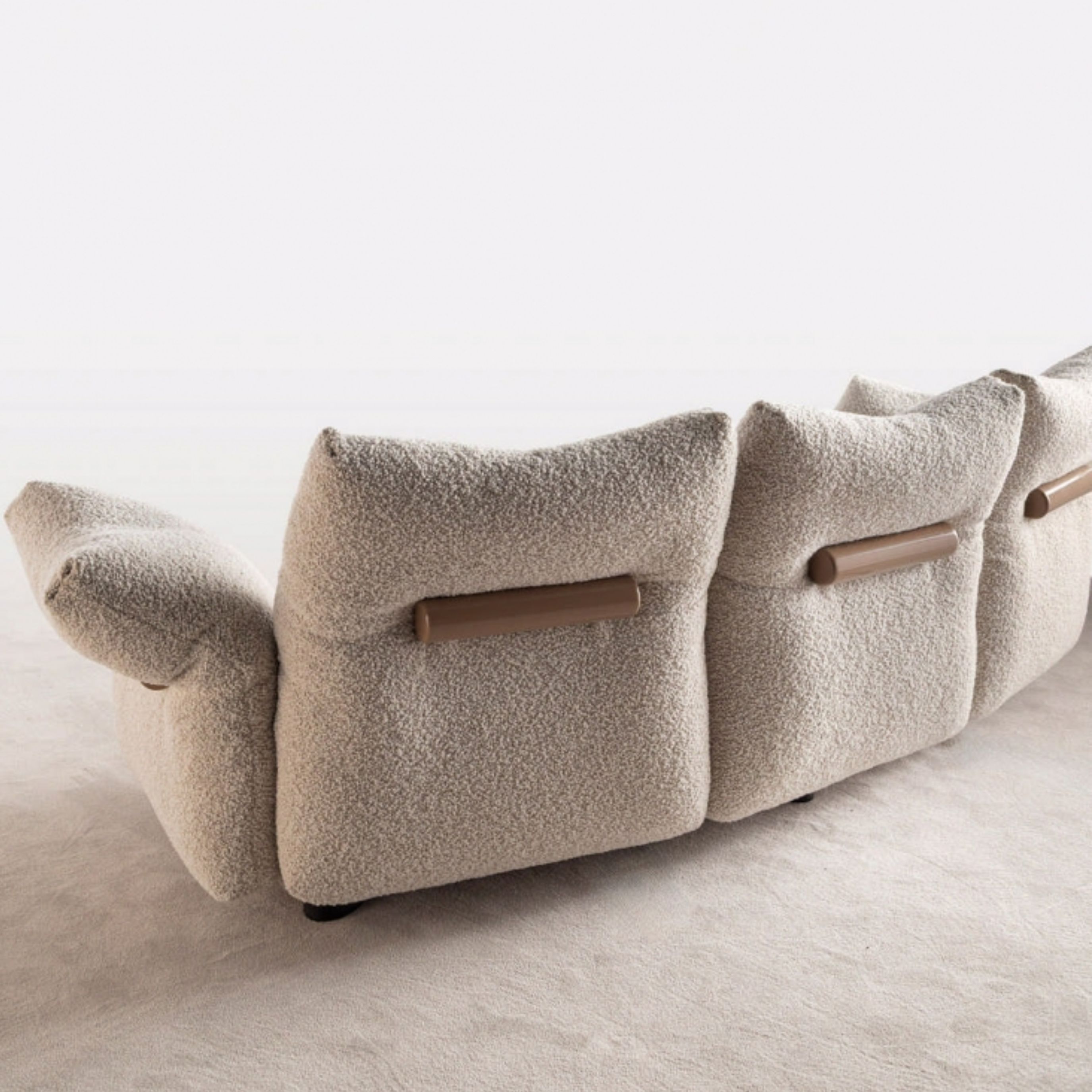 Plus Sectional